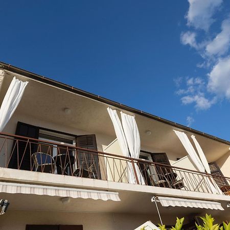 Apartments Niki Brela Ngoại thất bức ảnh