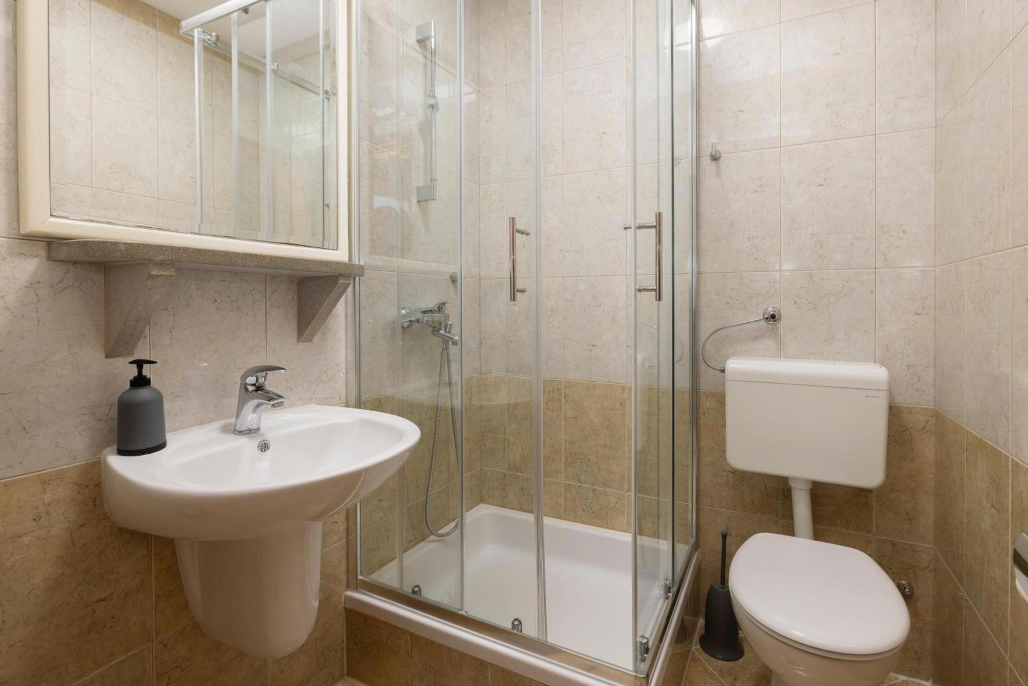 Apartments Niki Brela Ngoại thất bức ảnh