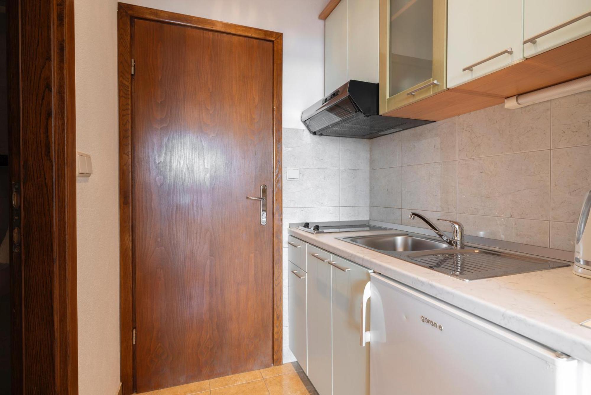 Apartments Niki Brela Ngoại thất bức ảnh